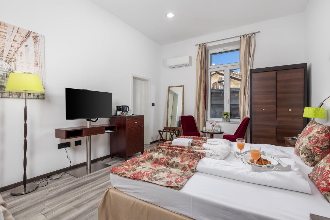 Continentale Apartamento Rijeka Exterior foto